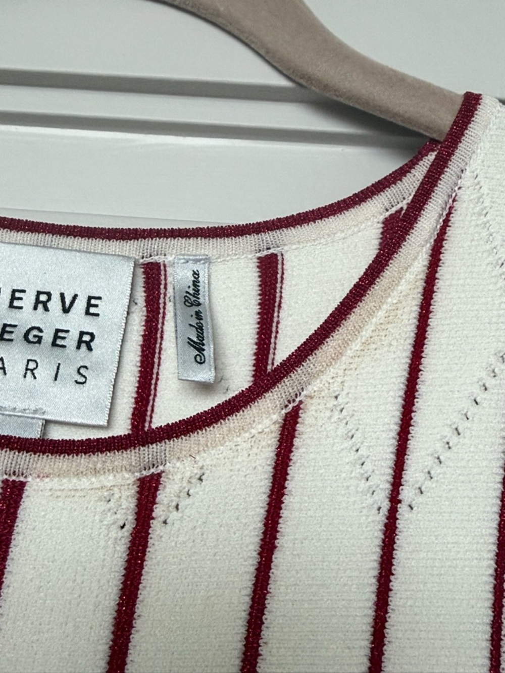 Hervé Léger White & Red Knit Sleeveless Fit & Flare Dress - Picture 8 of 11